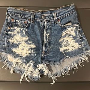 Levi’s vintage festival shorts